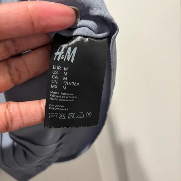 H&M Women's Lavender Gray Pleated Pintuck Blouse Work Office Professional - Picture 4 of 7